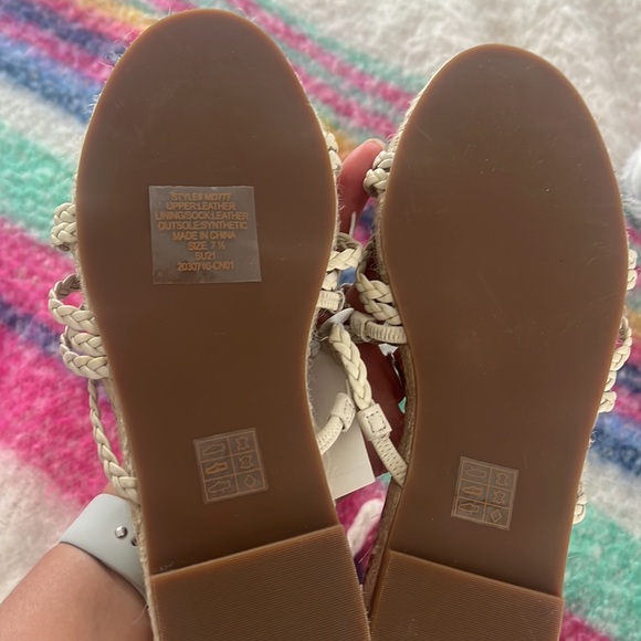 NWT Madewell sandals - Picture 2 of 2